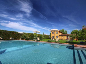 Cozy Farmhouse in Cortona with Swimming Pool, Cortona
